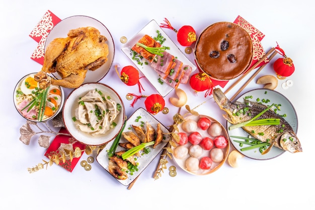 Kolorowe potrawy na stole